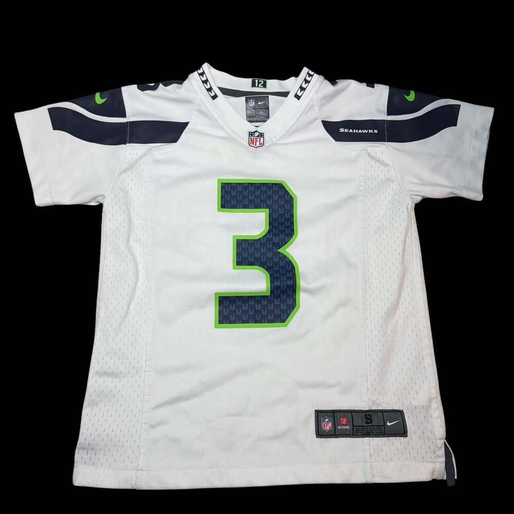Nike Russell Wilson Seattle Seahawks Jersey Size S White NFL On Field